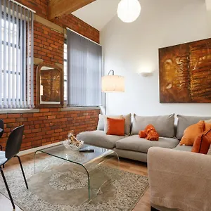 Cozy Downtown Loft In Bradford (West Yorkshire)